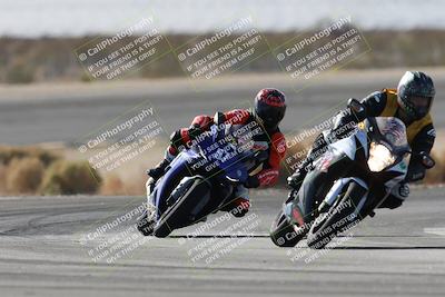 media/Nov-16-2025-Race Pace (Sun) [[8c5fa54630]]/Non Verified Riders (1st 20 Minutes)/1-Turn 14 (10am)/